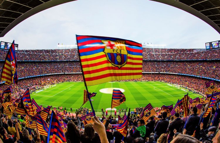 तीन दिनभित्र बार्सिलोनाले तेस्रो खेलाडी अनुबन्ध गर्‍यो