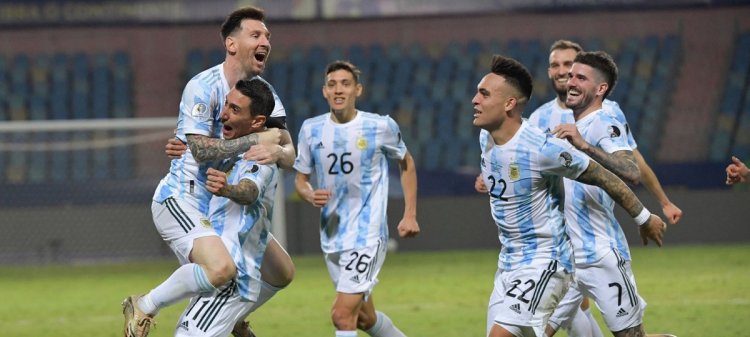 मेस्सीले पाँचै पटक फाइनल खेल्दा पहिलो अन्तर्राष्ट्रिय उपाधि जिते