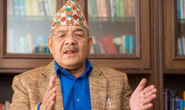 माधव नेपाल नेतृत्वको प्रस्तावित एमाले समाजवादी पार्टीलाई सहयोग गर्छु